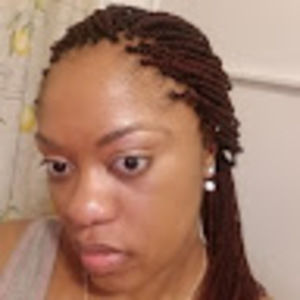 Meet your Posher, Lydia